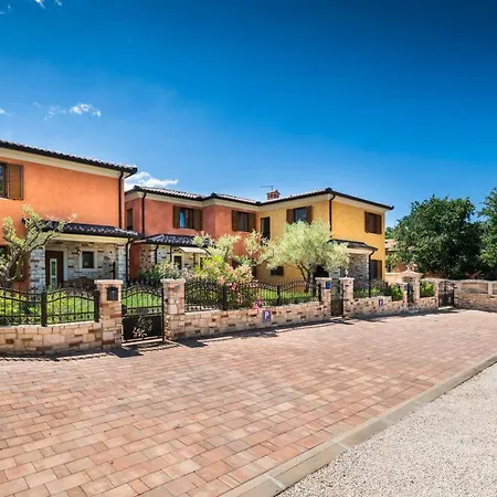 Le Tre Holiday home
